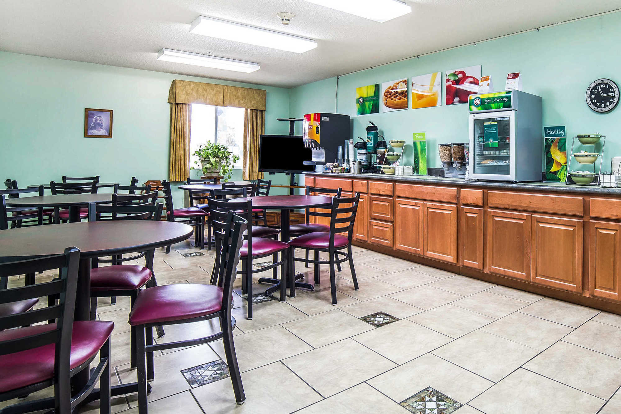 Fairbridge Inn & Suites Sunnyside Facilities photo
