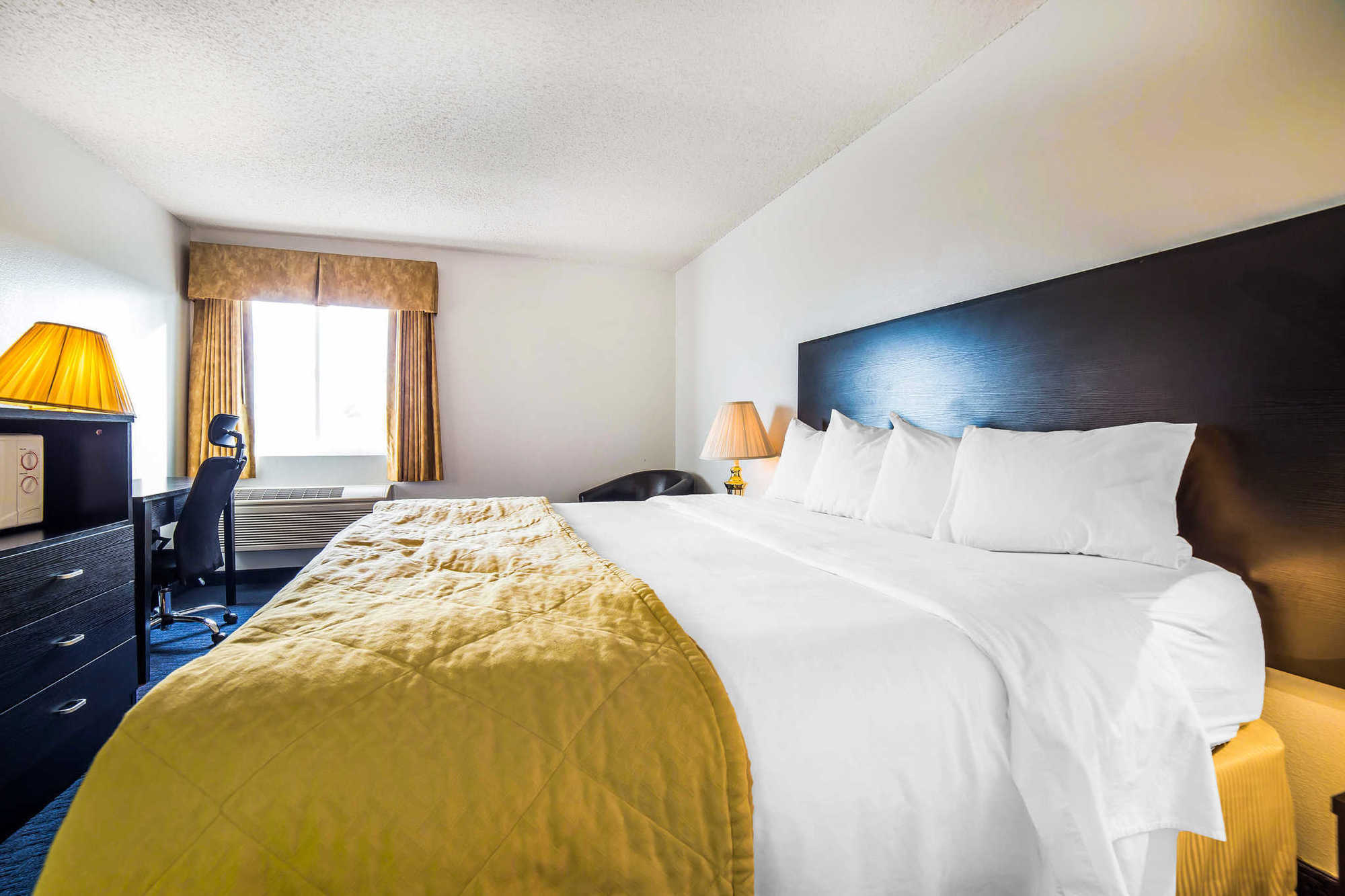 Fairbridge Inn & Suites Sunnyside Room photo